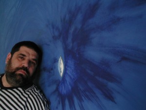 Ojo de Mar, Olokun, pintura del poeta Jose Antonio Gutierrez, en su pared de Caracas (2005)