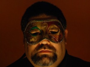 Ante el proscenio, de José Antonio Gutiérrez Caballero.