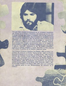Contraportada del libro ROMPECABEZAS, el primer poemario para adultos de José Antonio Gutiérrez, publicado en 1993.