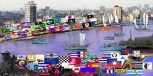 Las banderas en el Malecón.