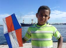 A lanzar nuestras banderas y empinarlas con todos los niños de Miami, como un ensayo piloto, para luego proyectarlo al Malecón habanero.