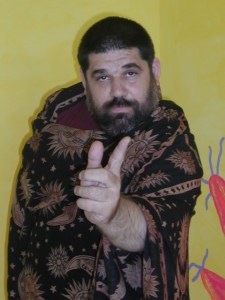 JOSAN CABALLERO DISCUTIENDO CON ANÓNIMOS...