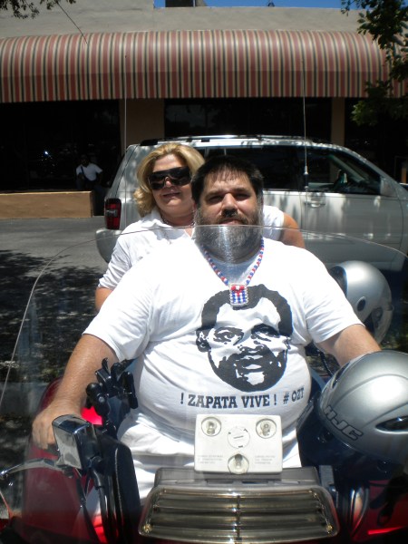 Josán Caballero, entre los que participaron en la Caravana por la Libertad de Cuba, en Miami