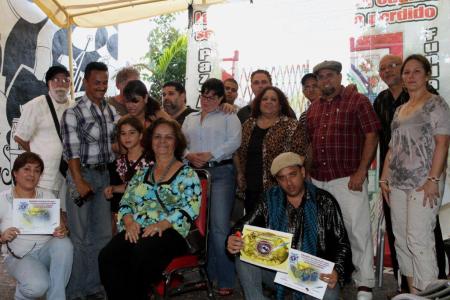 Ganadores del Concurso Vocacional de Artistas y Comunicadores Hispanos, en la Galeria Art Estudio de Ivan Galindo y Mario Chuy, el domingo 1 de mayo.