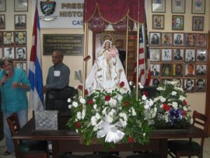 59996_159524637406888_100000480581945_449545_7376879_n