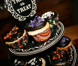 Halloween-Cupcakes-8