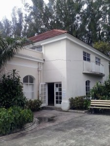 Entrada de la Taquería San Julián, en el Hialeak Park Hipódromo