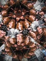 300px-Tate-giant-kaleidoscope-inside