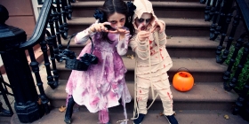 Mummy girl and Vampire Zombie Girl