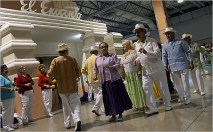 16heads_CA0-articleLarge